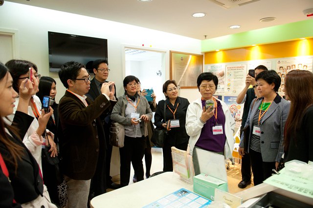Visit of Tung Wah Group of Hospitals Integrated Centre of Smoking Cessation Service